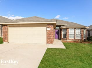 2409 Wakecrest Dr, Fort Worth, TX 76108