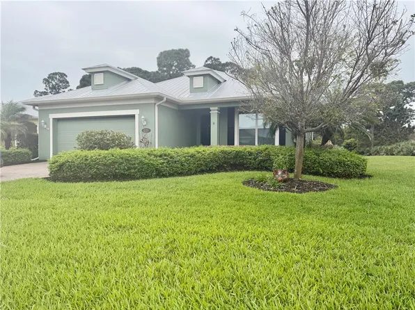 1129 4th Ln SW, Vero Beach, FL 32962