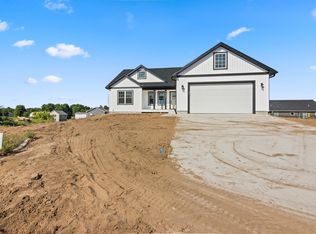 214 Grouse Run, Traverse City, MI 49685