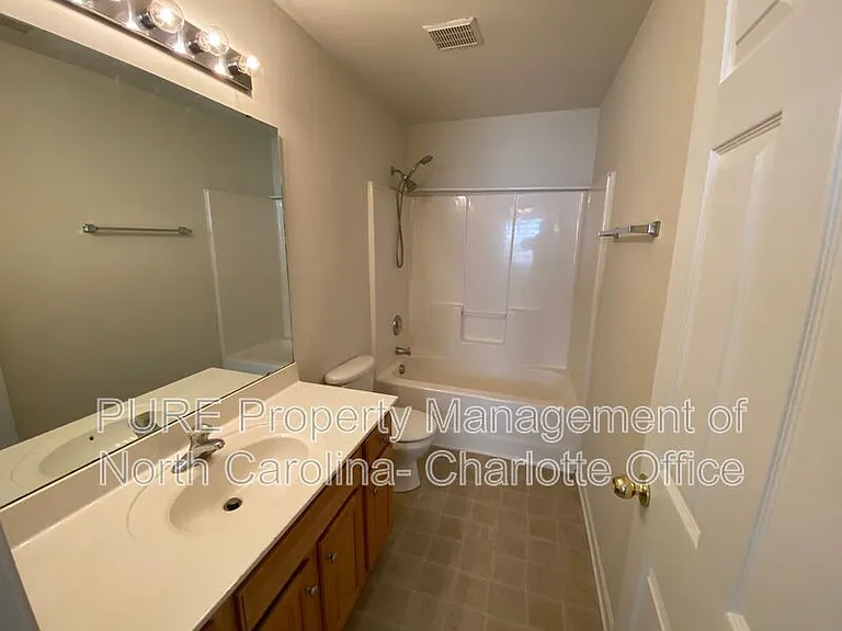 8622 Twined Creek Ln — Photo 40