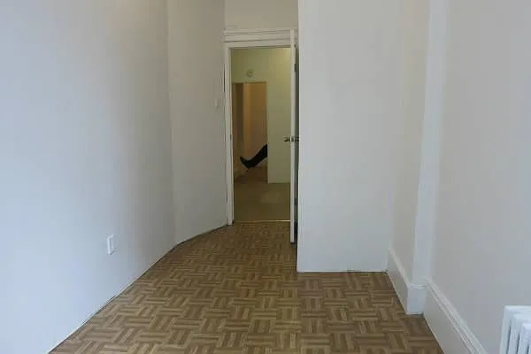 Rented by Manhattan Best Realty, Inc. | media 39