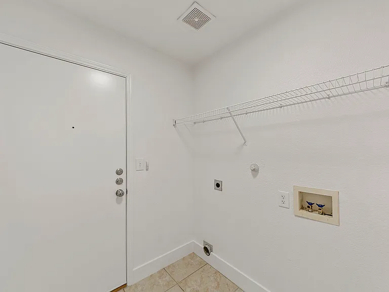3004 Sweetleaf Dr — Photo 10