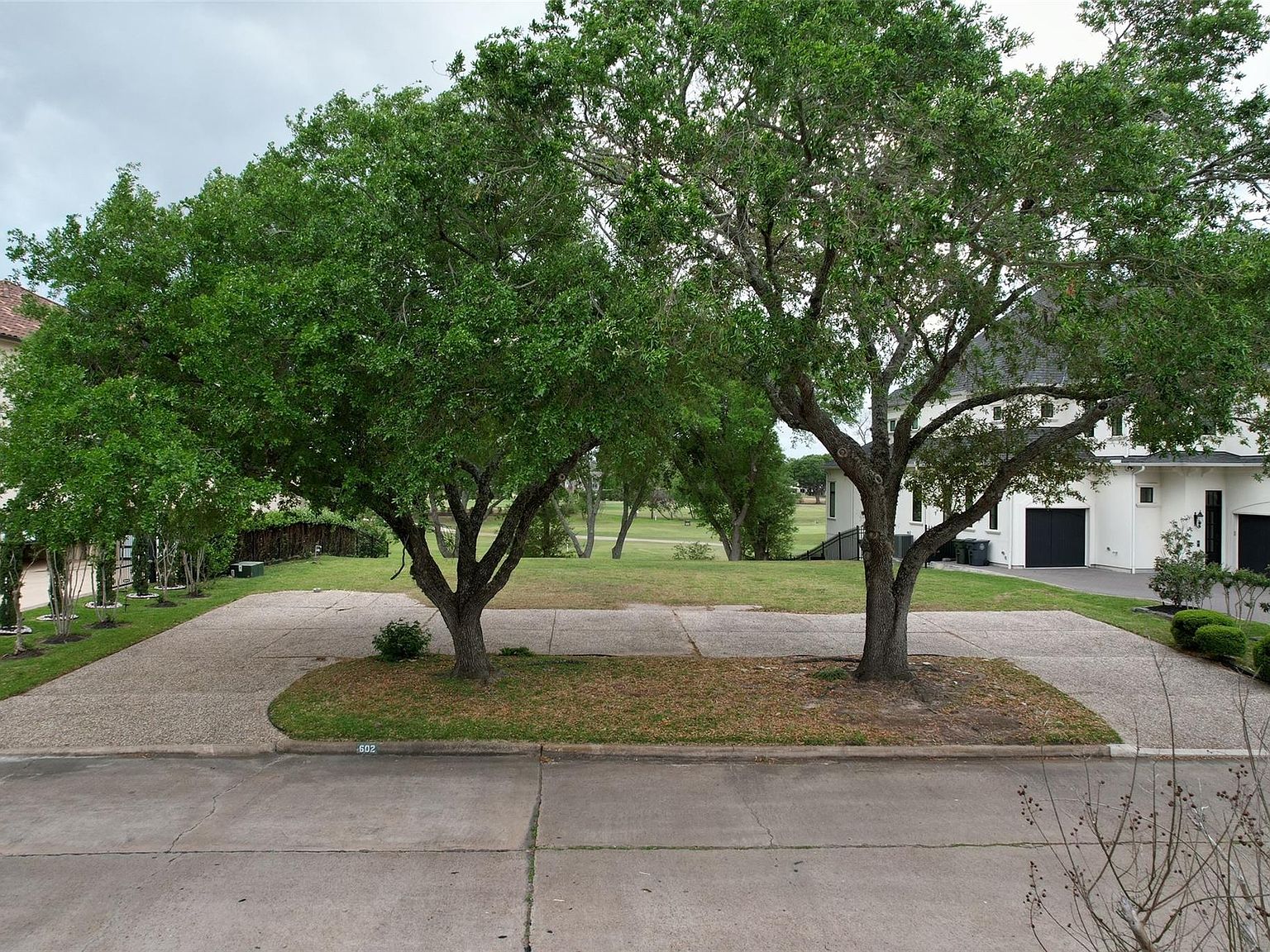 602 Sugar Creek Blvd