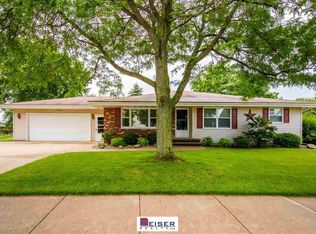 205 E Capitol Dr, Appleton, WI 54911