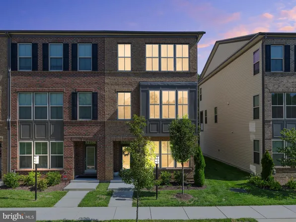 12708 Libertys Delight Dr #6, Bowie, MD 20720