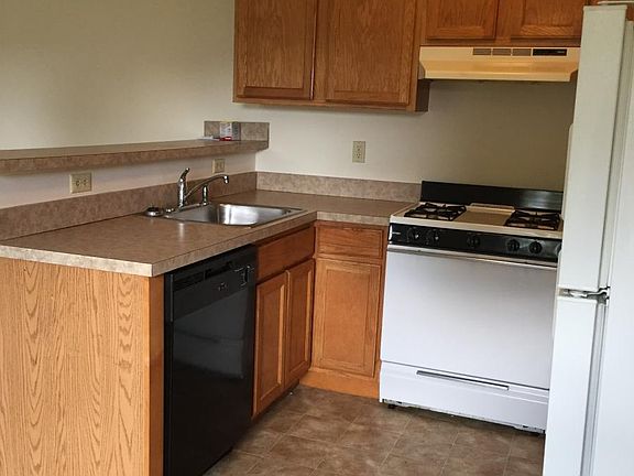 4th image of 201 Caesars Ln APT 63