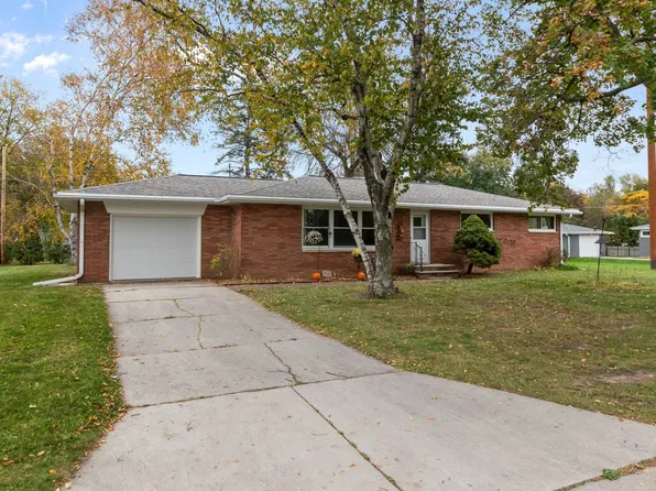 3623 S Clay St, Green Bay, WI 54301