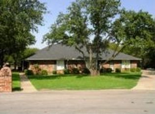 6202 S Waverly Ct, Granbury, TX 76049