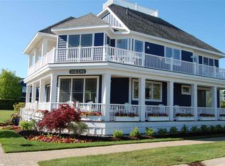 700 E Beach St, Petoskey, MI 49770