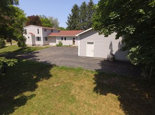 3081 Horan Rd, Medina, NY 14103