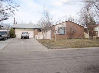 1154 S Oakland St, Aurora, CO 80012