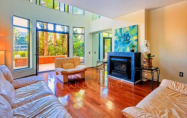 2 bed, 1489 sqft, $4,500 — Photo 4