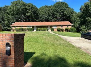 121-123 Rio Grande Trl, Ellenwood, GA 30294