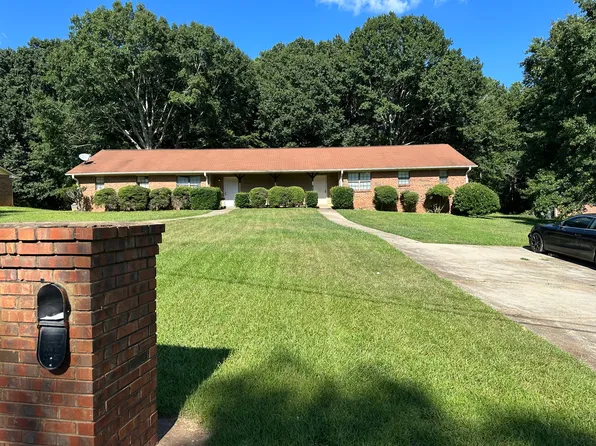 121-123 Rio Grande Trl, Ellenwood, GA 30294