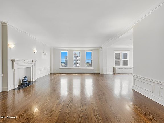 5th image of 2666 E 73rd St APT 8W