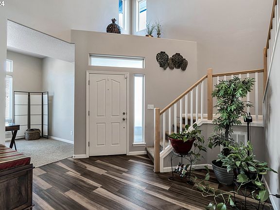 5th image of 3452 SE Silver Fox Ave