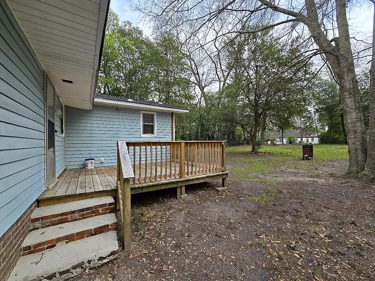 776 Kenyon Ave — Photo 31