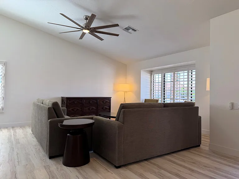 8956 E Voltaire Dr — Photo 8