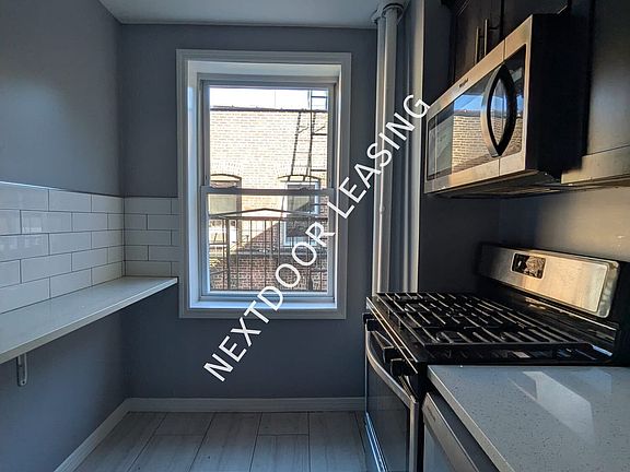 3rd image of 42 W 29th St #4DM