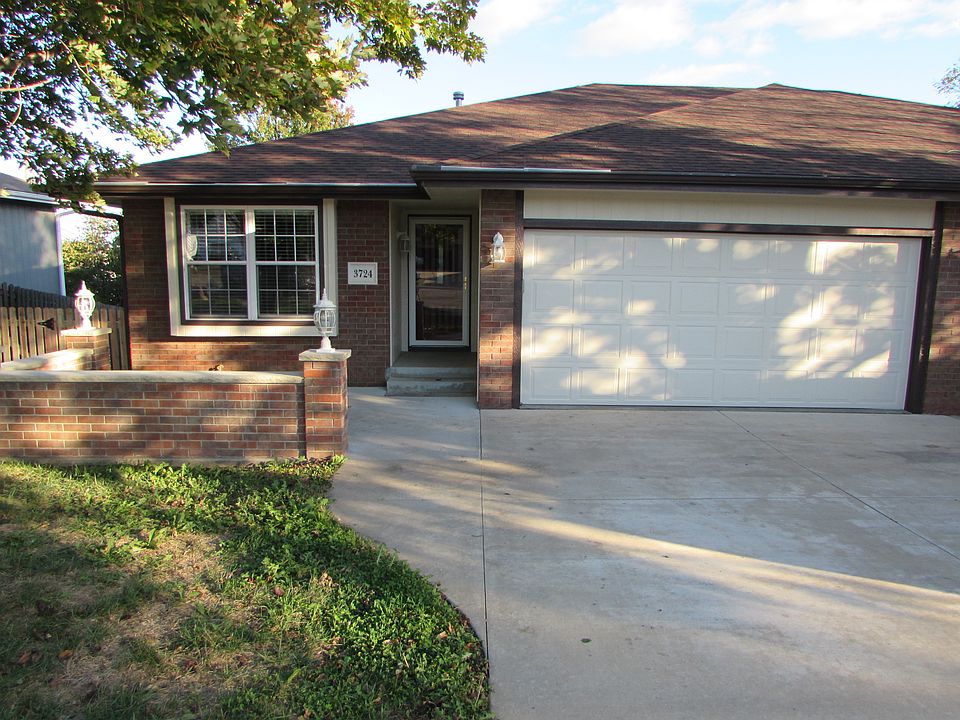 3724 SW Moundview Court