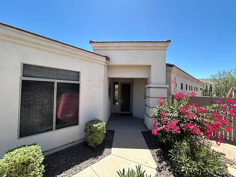 2041 E Fawn Dr — Photo 5