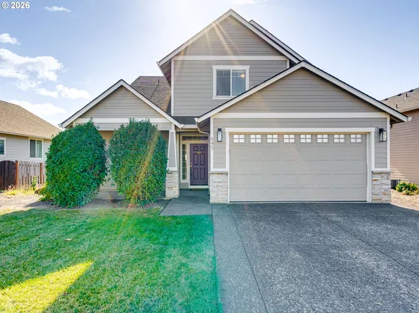 645 E Camellia St, Yamhill, OR 97148