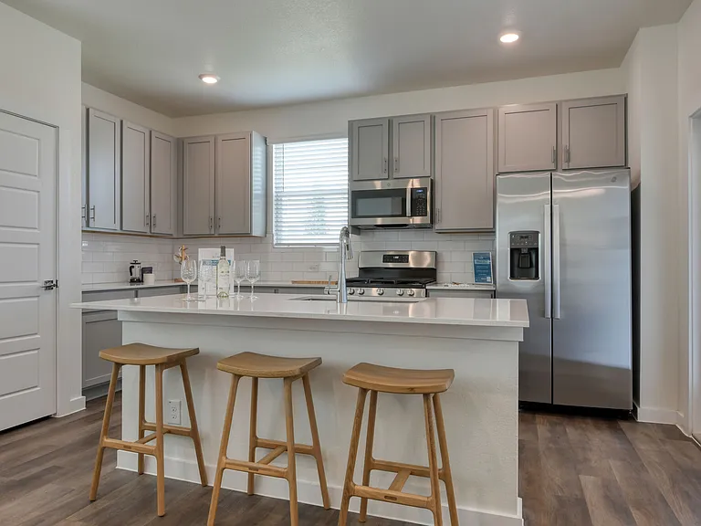 Altura Luxury Rental Homes — Photo 9