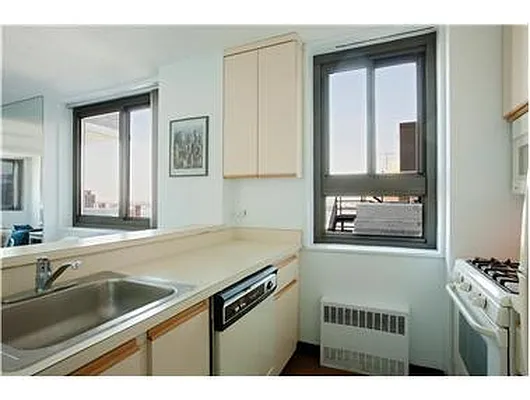 Rented by Douglas Elliman | media 39