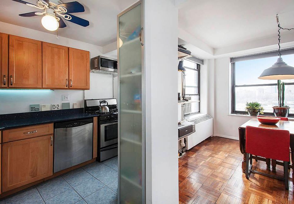 2nd image of 185 Clinton Ave APT 15H