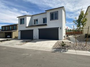 532 Autumn Breeze Cir, Reno, NV 89511