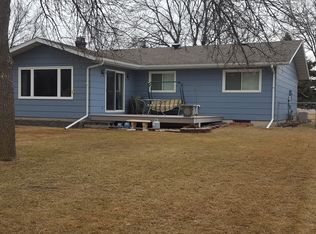 1825 18th St S, Fargo, ND 58103