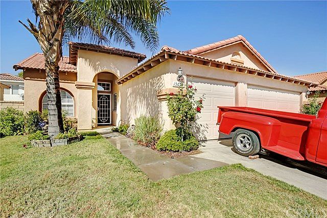 1st image of 15655 Las Posas Dr
