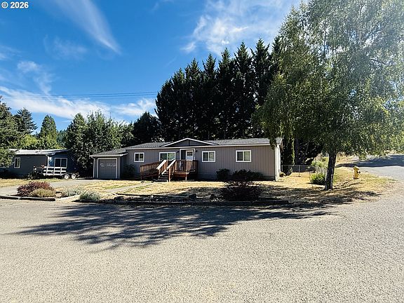 3rd image of 107 Gaddis Ln