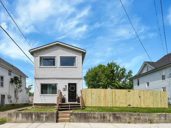 18 E Oak St, Newark, OH 43055