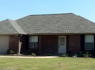 4090 Bertie Ann, Moss Bluff, LA 70611