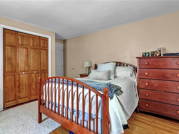 5th image of 5075 Clearview Dr
