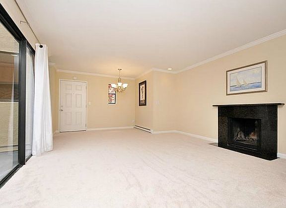 3rd image of 1919 Alameda De Las Pulgas APT 124