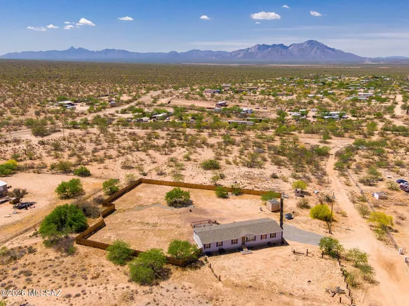 16351 W Six Gun Pl, Tucson, AZ 85736