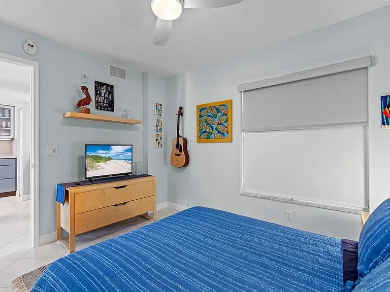 2700 Ocean Dr #404 — Photo 18