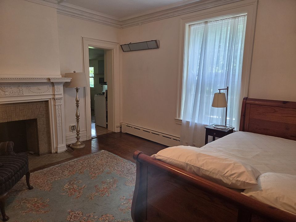 1st image of 1209 East Ave APT 4