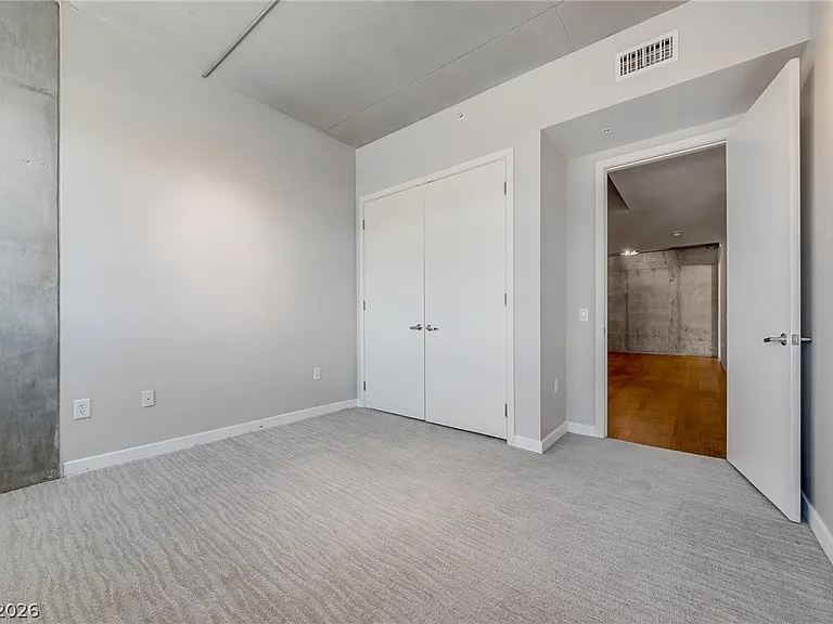 353 E Bonneville Ave #123 — Photo 14