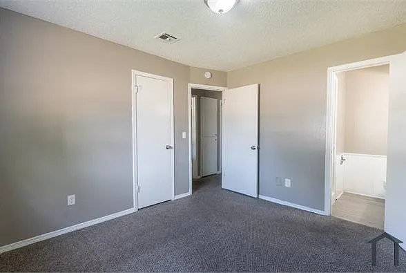 304 W Campbell Dr — Photo 18