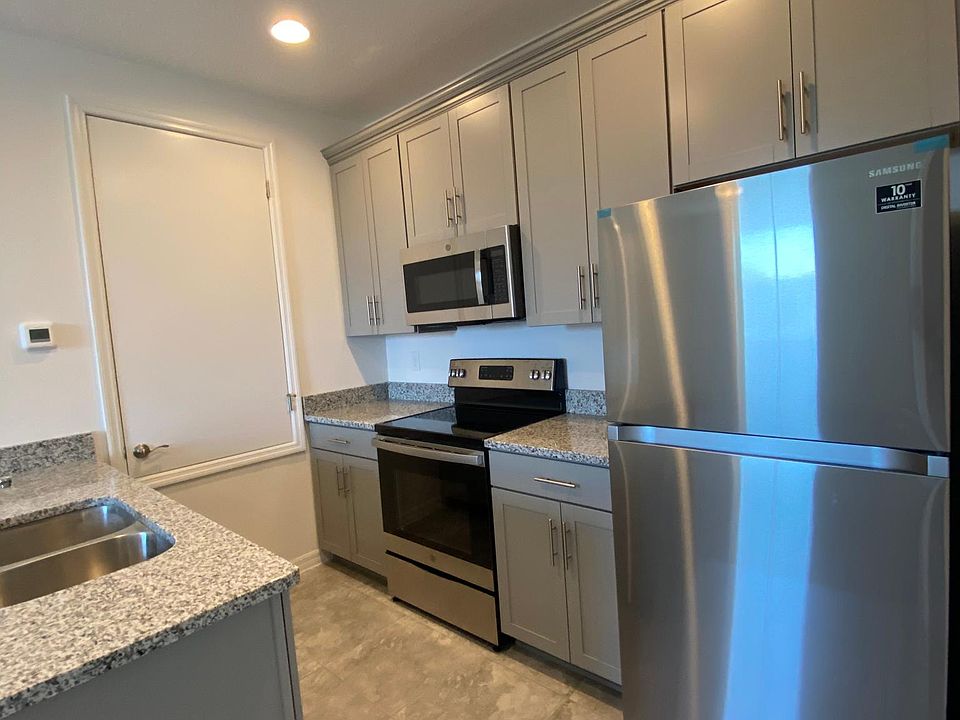 1st image of 16024 Micelli Dr #1