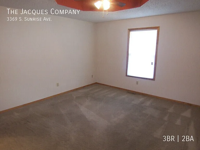 3369 S Sunrise Ave — Photo 4
