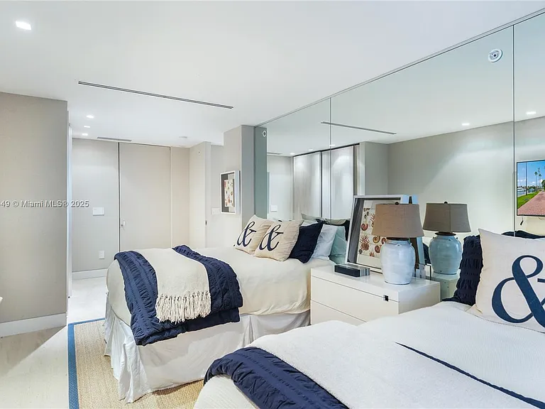 2514 Fisher Island Dr #6104 — Photo 22