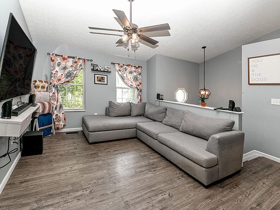 5th image of 536 Grouse Ct