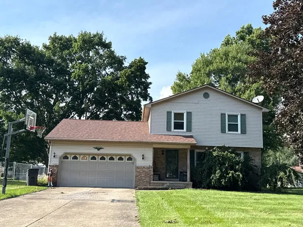 6880 Colleen Dr, Youngstown, OH 44512