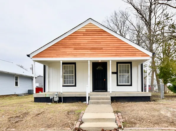 912 W 1st St, Anderson, IN 46016