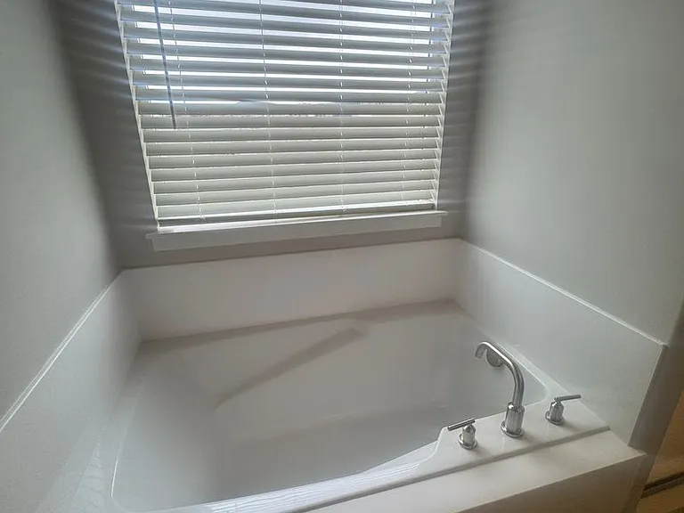 759 N Hilltop Dr — Photo 11