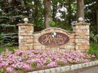 307 Regal Blvd, Livingston, NJ 07039